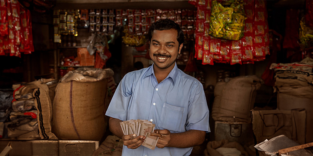 India: 74% clients in microfinance outreach from rural India